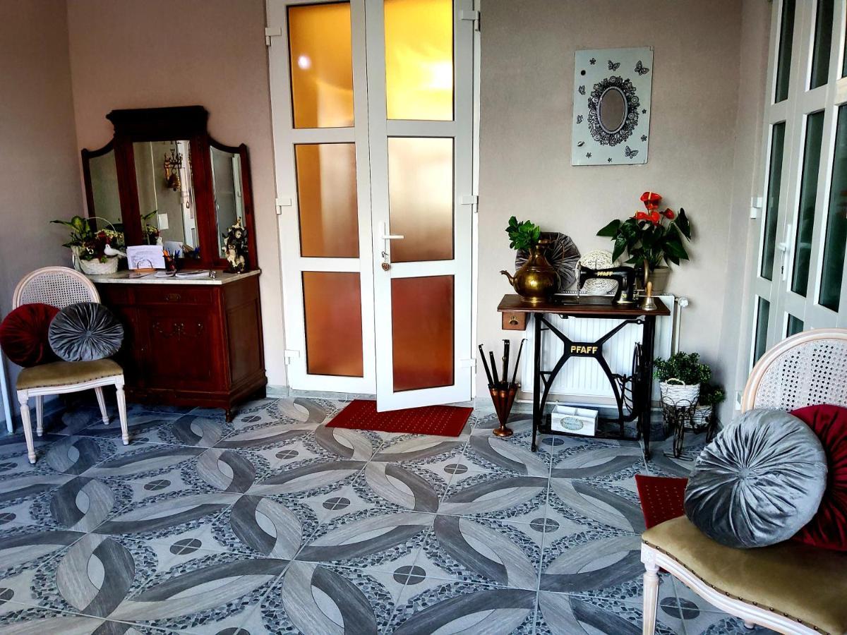 Sissy Vendégház Tîrgu Secuiesc Exterior foto