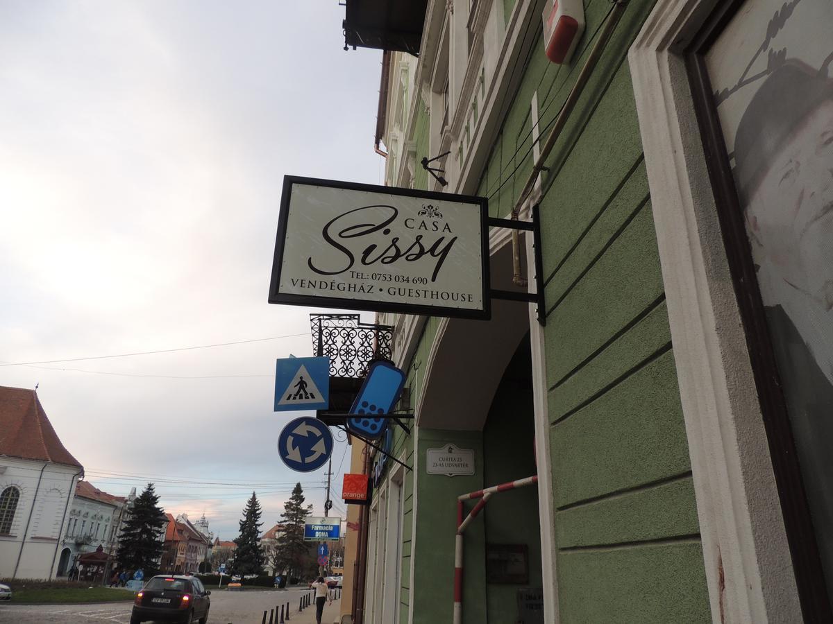 Sissy Vendégház Tîrgu Secuiesc Exterior foto